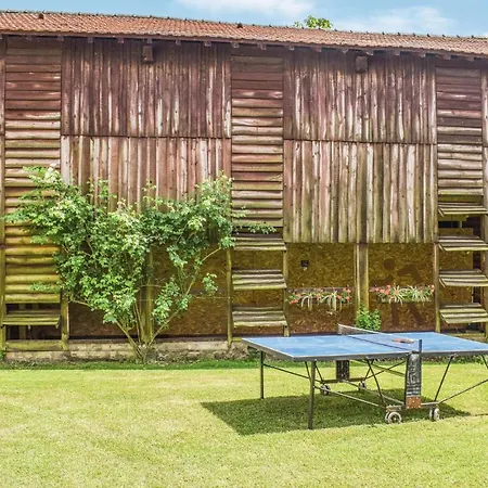 Les Marronniers Holiday home Bourgougnague